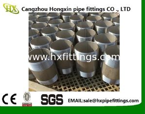 China GOST hilo de acero al carbono negro soldado largo / pezón de tubería proveedor